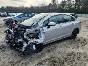 Honda Civic LX 1.8L 4 2015