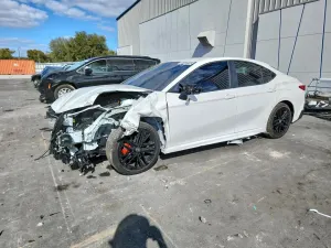 Toyota Camry 2.5L 4 2026