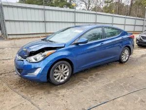 Hyundai Elantra SE 1.8L 4 2015