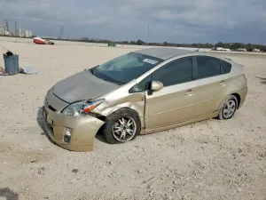 Toyota Prius 1.8L 4 2011