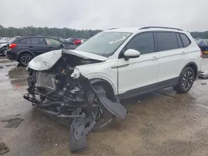 Volkswagen Tiguan 2.0L 4 2024