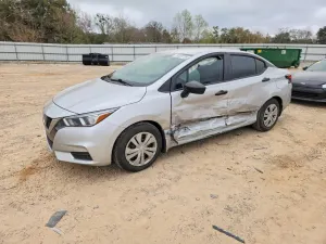 Nissan Versa S 1.6L 4 2020