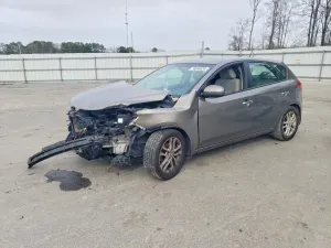Kia Cerato / Forte / K3 EX 2.0L 4 2011