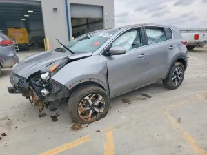 Kia Sportage LX 2.4L 4 2021