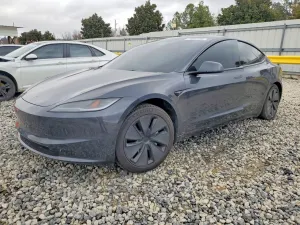 Tesla Model 3 2024