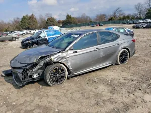 Toyota Camry XSE 2.5L 4 2025