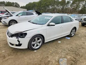 Volkswagen Passat S 1.8L 4 2014