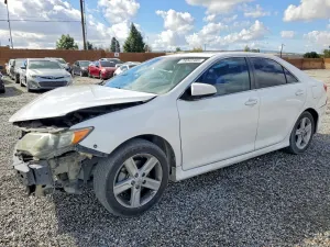 Toyota Camry L 2.5L 4 2014