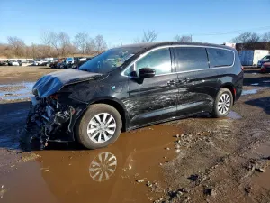 Chrysler Pacifica HYBRID SELECT 3.6L 6 2025