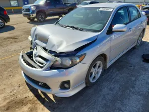 Toyota Corolla 1.8L 4 2011