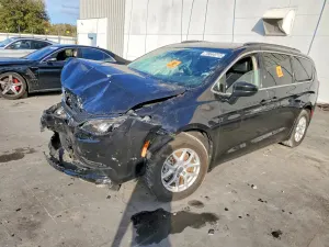 Chrysler Voyager LXI 3.6L 6 2021