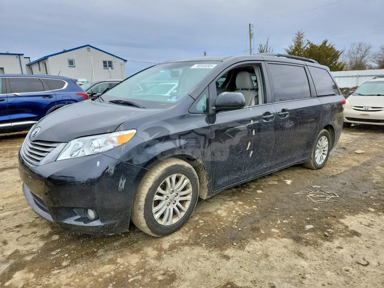 Toyota Sienna 3.5L 6 2013
