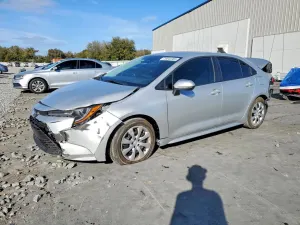 Toyota Corolla LE 2.0L 4 2025