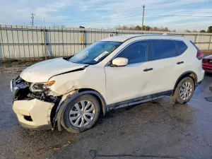 Nissan Rogue S 2.5L 4 2018