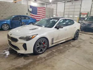 Kia Stinger 3.3L 6 2018