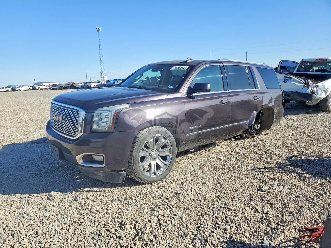 GMC Yukon DENALI 6.2L 8 2015