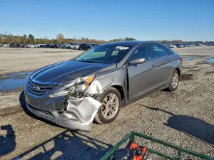 Hyundai Sonata GLS 2.4L 4 2013