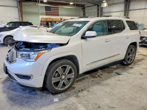 GMC Acadia 3.6L 6 2017