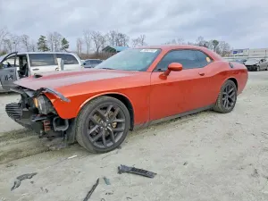 Dodge Challenger 3.6L 6 2021