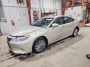 Lexus ES 3.5L 6 2013