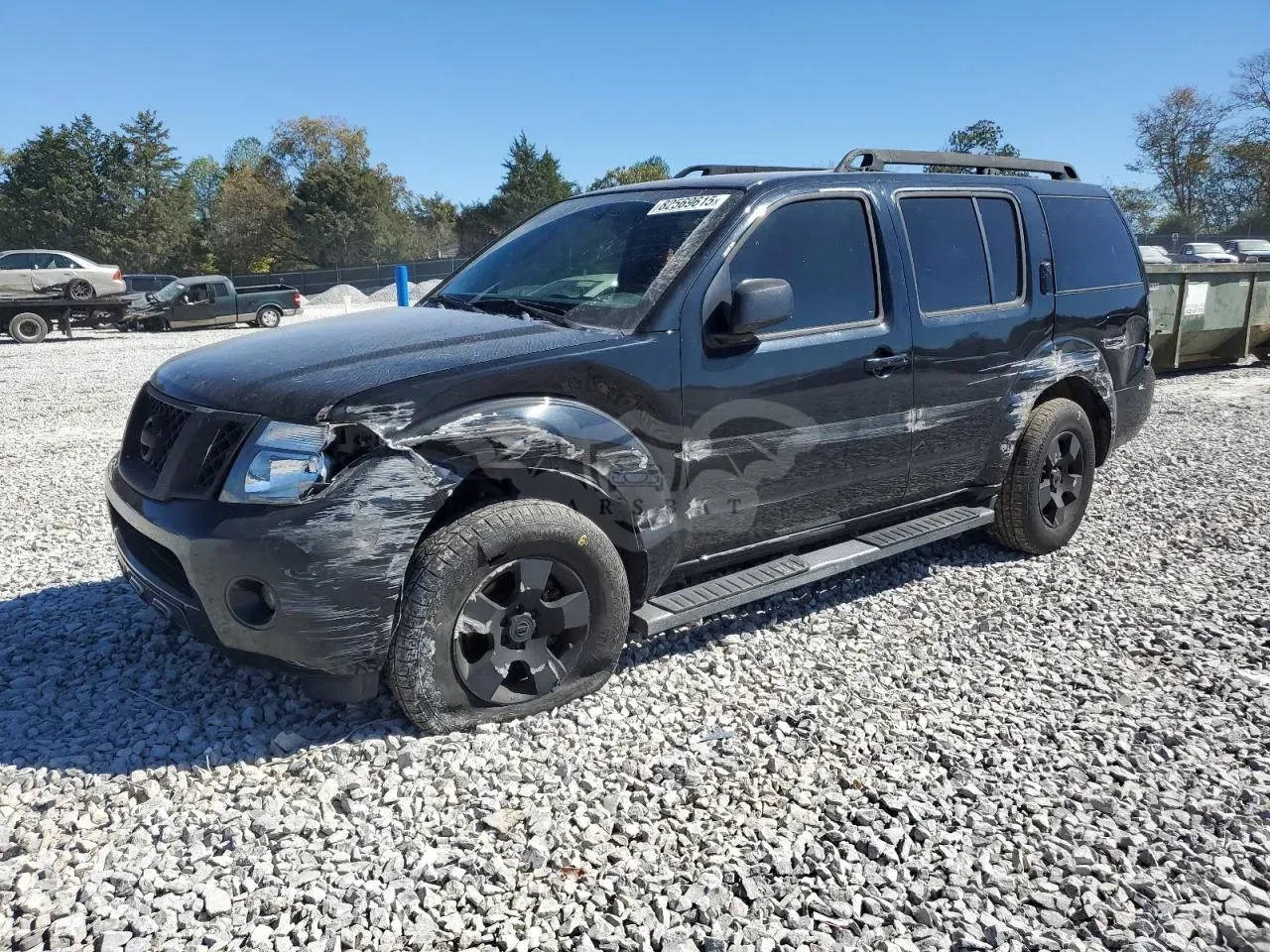 Nissan Pathfinder S 4.0L 6 2010
