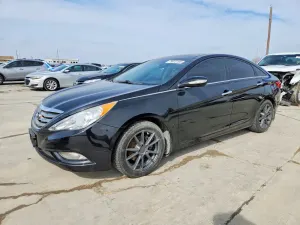 Hyundai Sonata SE 2.0L 4 2013