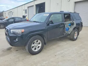 Toyota 4Runner 4.0L 6 2021