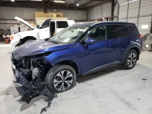 Nissan Rogue SV 2.5L 4 2021