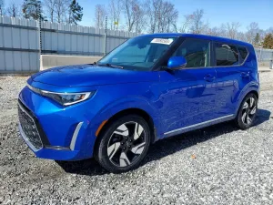 Kia Soul 2.0L 4 2023