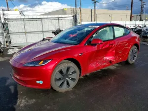 Tesla Model 3 2025