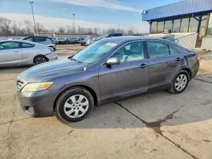 Toyota Camry BASE 2.5L 4 2010