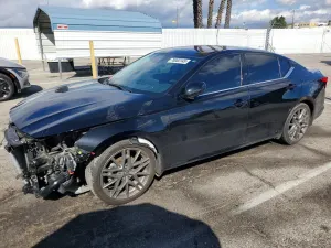 Nissan Altima SR 2.0L 4 2024