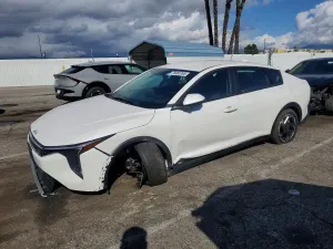 Kia K4 EX 2.0L 4 2025