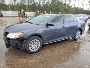 Toyota Camry BASE 2.5L 4 2012