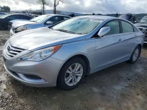 Hyundai Sonata GLS 2.4L 4 2012