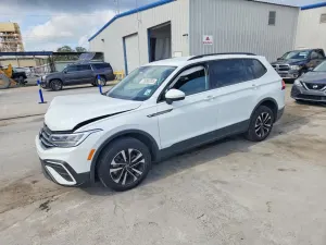 Volkswagen Tiguan S 2.0L 4 2023