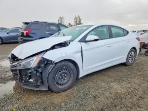 Hyundai Elantra SE 2.0L 4 2020