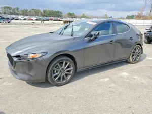 Mazda 3 PREFERRED 2.5L 4 2021