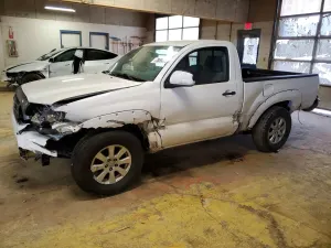 Toyota Tacoma 2.7L 4 2014