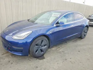 Tesla Model 3 2018