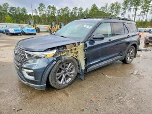 Ford Explorer 2.3L 4 2022