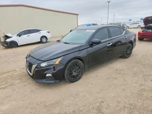 Nissan Altima 2.5L 4 2022