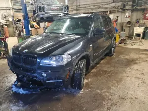BMW X5 3.0L 6 2012