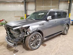 Infiniti QX80 LUXE 5.6L 8 2019