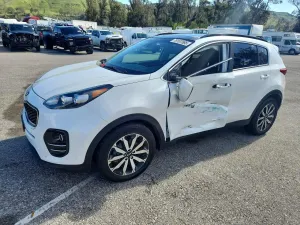 Kia Sportage EX 2.4L 4 2019