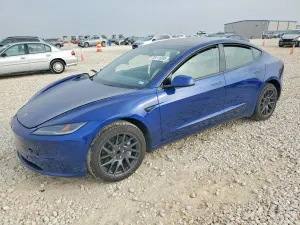Tesla Model 3 2025