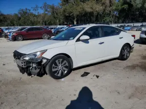 Nissan Altima 2.5L 4 2019