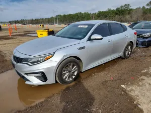 Kia Optima 2.4L 4 2020