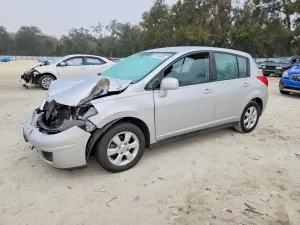 Nissan Versa S 1.8L 4 2012