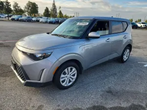 Kia Soul LX 2.0L 4 2023